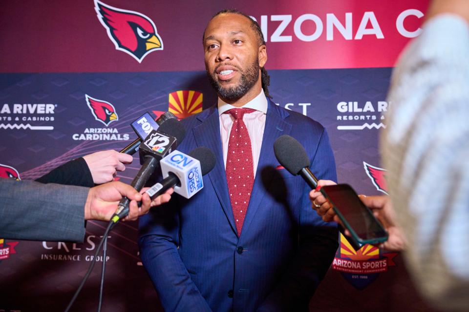 Nov 1, 2022; Phoenix, AZ, USA;Former  Arizona Cardinals wide receiver Larry Fitzgerald talks to the media on the red carpet for the Arizona Sports Hall of Fame induction ceremony at Chateau Luxe. Mandatory Credit: Alex Gould/The Republic