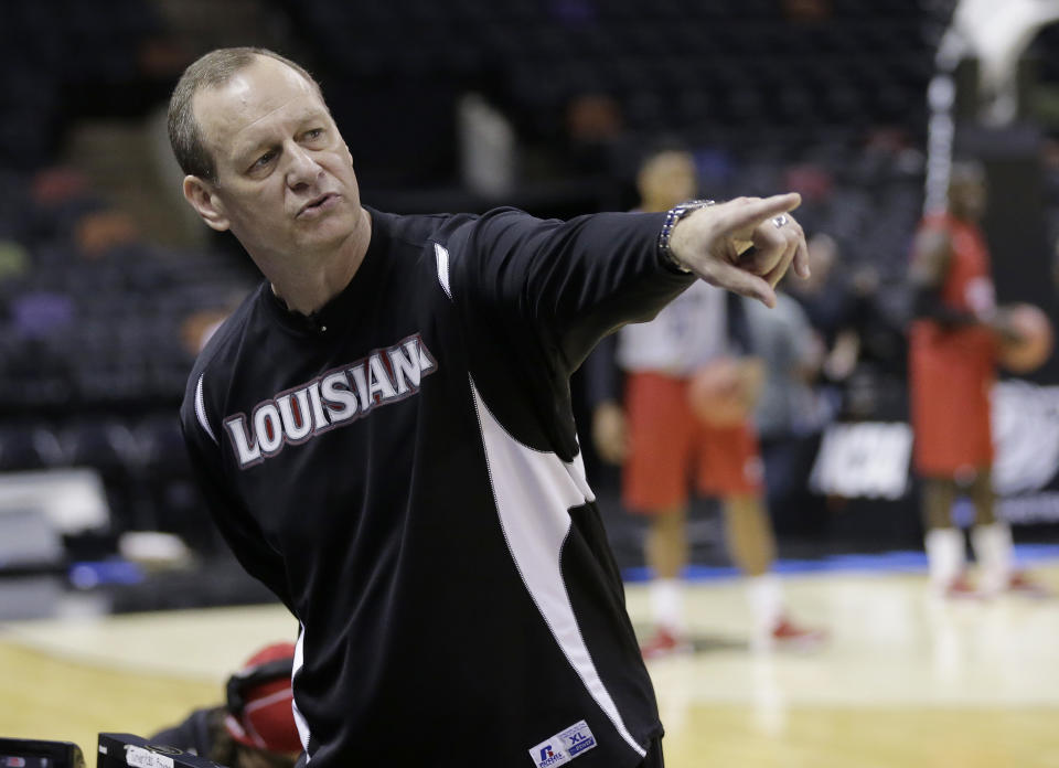 Louisiana-Lafayette head coach Bob Marlin kicked off next-level NIT beef when he trashed LSU and its facilities. (AP)