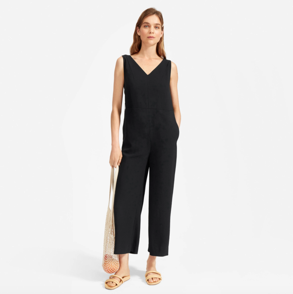 The Japanese GoWeave Essential Jumpsuit. Image via Everlane.