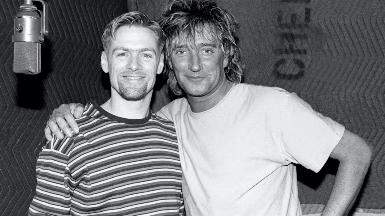  Bryan Adams and Rod Stewart in 1993 