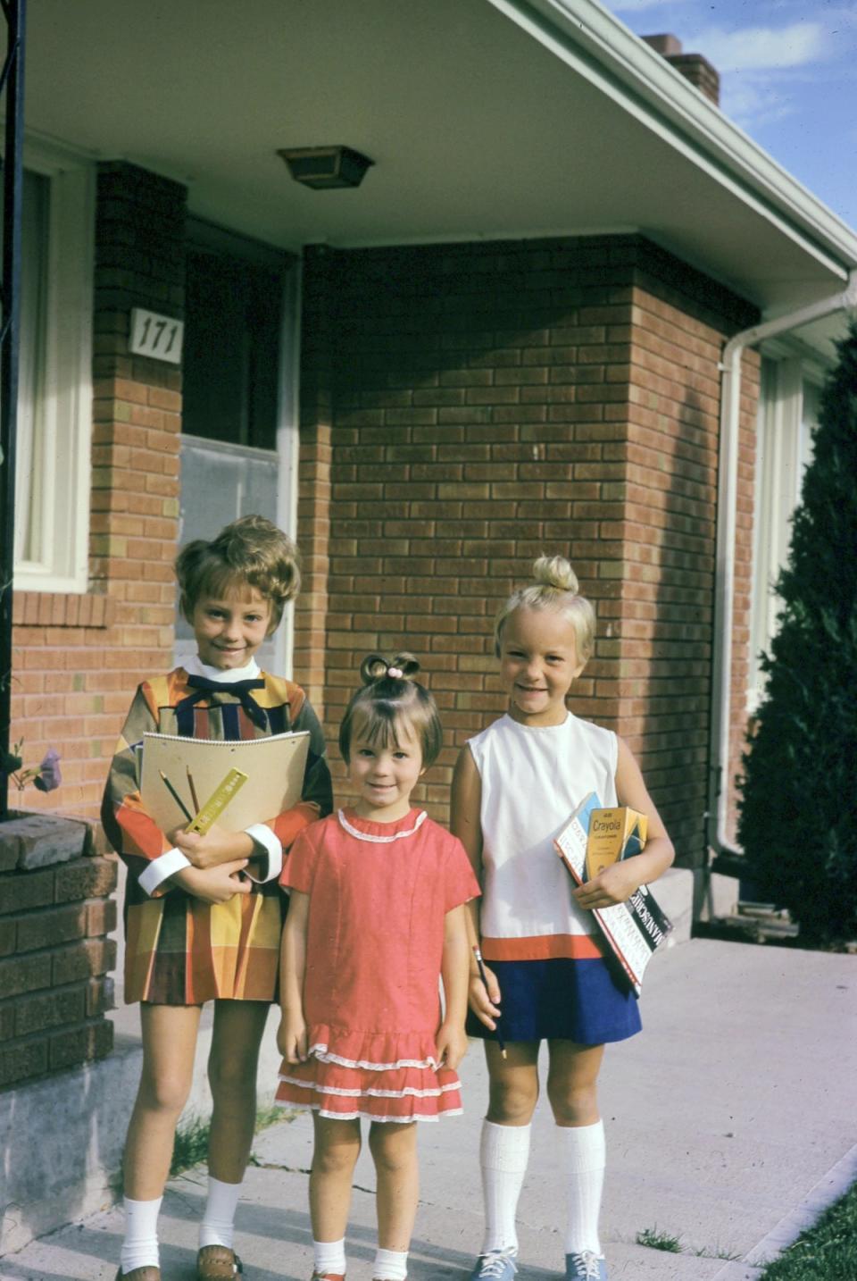 Jan, left, readies for school with her younger sisters at their home in Pocatello, Idaho, in 1969 (Jan Broberg)