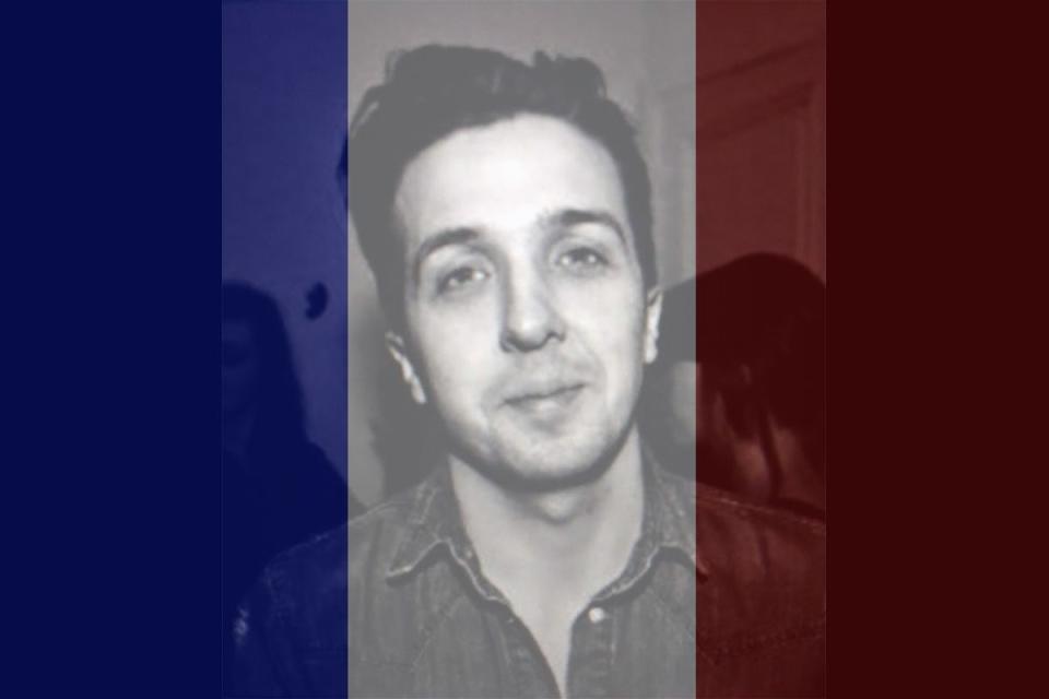 Thomas Duperron, 30 ans, était responsable de la communication à La Maroquinerie, une salle de concert du XXème arrondissement de Paris. Présent au Bataclan, il a succombé à ses blessures.