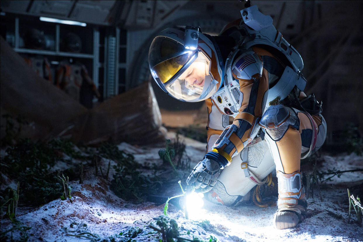 Image: THE MARTIAN, Matt Damon, 2015. ph: Giles Keyte / TM & copyright (C) 20th Century Fox Film Corp. All (Courtesy (C)20thCentFox/Courtesy Everett Co / 20th Century Fox Licensing/Merch)