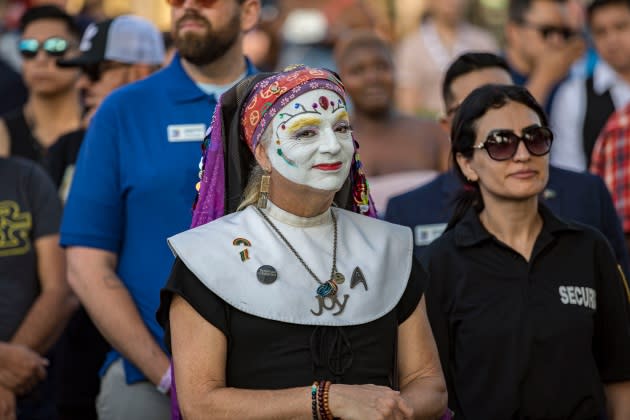 Dodgers Re-Invite Sisters of Perpetual Indulgence to Pride Night – NBC Los  Angeles