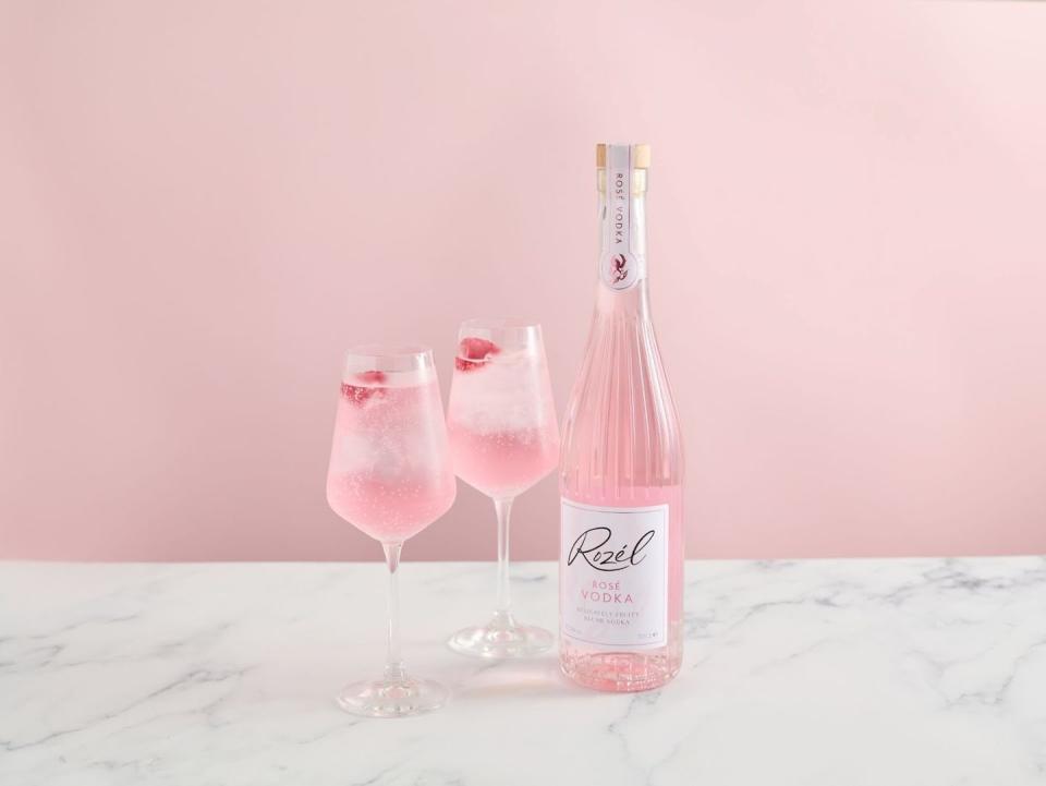 rozel rose vodka spritz