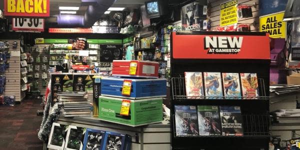 GameStop se resiste a cerrar sus tiendas pese a crisis por coronavirus