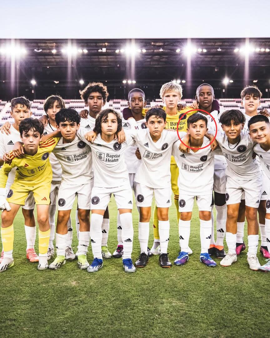 Thiago Messi y sus compañeros de la Sub 12 de Inter Miami inauguraron el torneo Youth International Cup (Foto: Instagram @intermiamicf_academy)