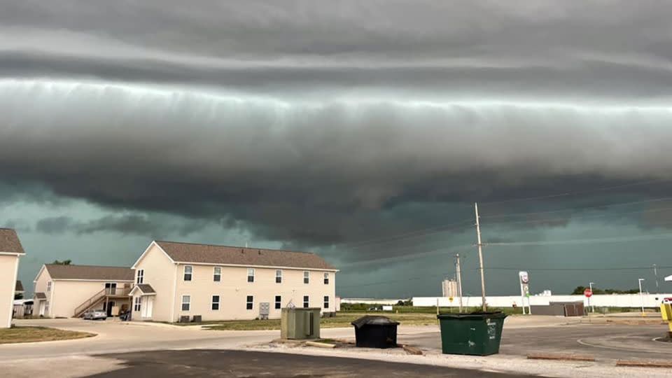 Natalie Wendt took this photo on the south side of Effingham, Illinois, at around 1:23 p.m., Central Time. - Courtesy Natalie Wendt