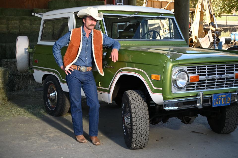 Walton Goggins plays a fictional Ford Bronco pitchman in the Hulu mockumentary "John Bronco."