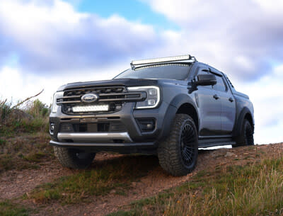 Ford Ranger Grille Kit: Triple-R 1250 Elite+ / Roof Mount: Triple-R 24 Elite+.