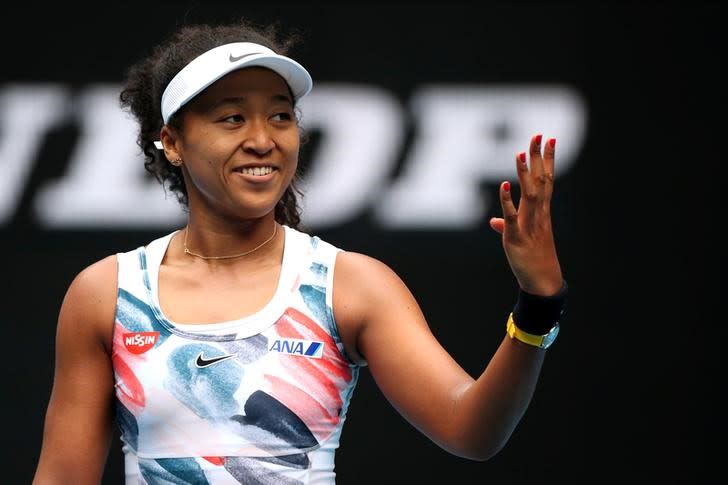 Foto del miércoles de la tenista japonesa Naomi Osaka en su partido ante la china Saisai Zheng por la segunda ronda del Abierto de Australia