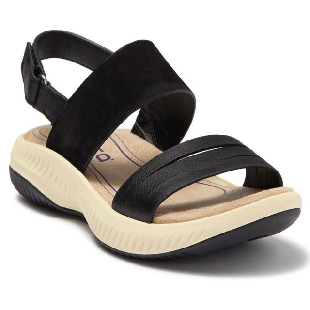 Coach flip store flops nordstrom rack