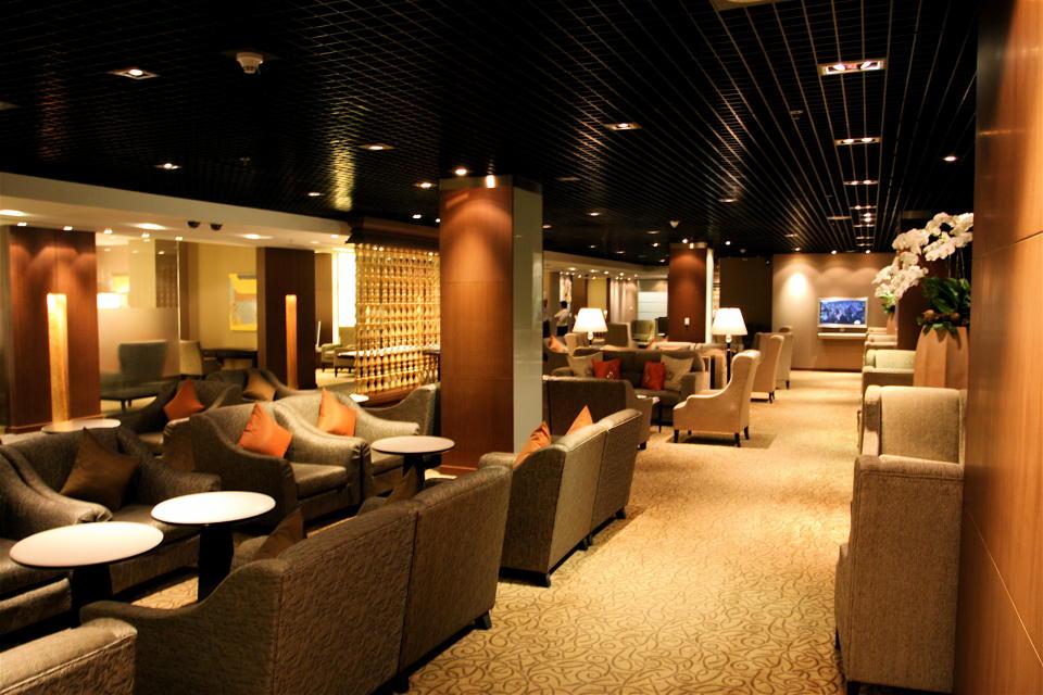 Thai Airways Royal First Lounge at Bangkok International Airport