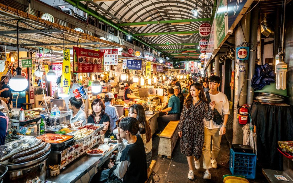 One of the alleys of Kwangjang market in Seoul: Getty Images