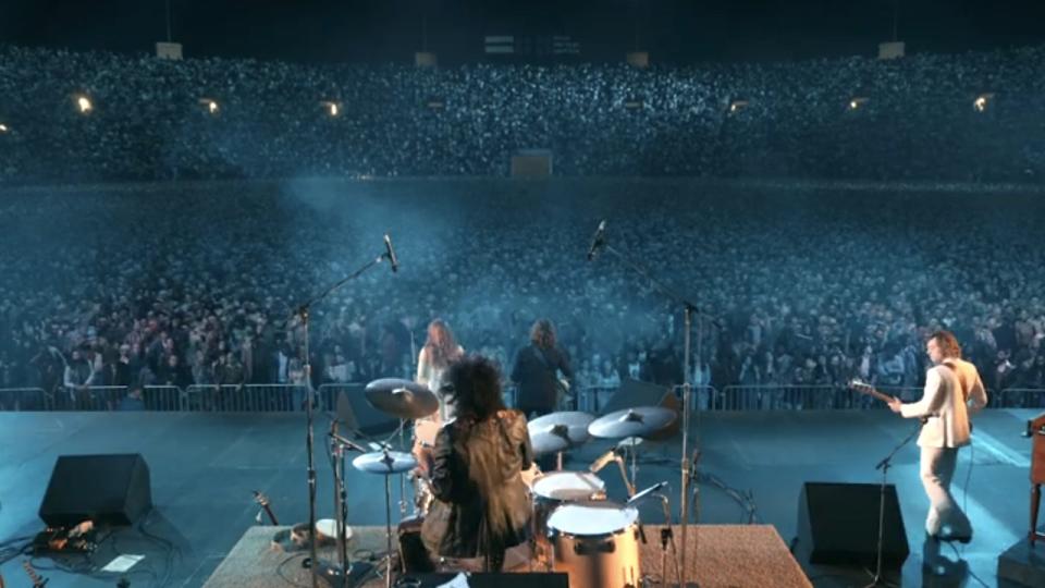 the band plays for a sold out stadium in daisy jones & the six