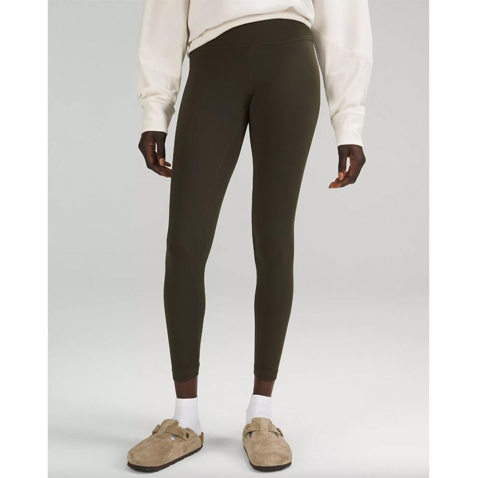 <p><a href="https://go.redirectingat.com?id=74968X1596630&url=https%3A%2F%2Fshop.lululemon.com%2Fp%2Fwomen-pants%2FAlign-Pant-2%2F_%2Fprod2020012&sref=https%3A%2F%2Fwww.cosmopolitan.com%2Fstyle-beauty%2Ffashion%2Fg44878272%2Fgifts-for-people-who-have-everything%2F" rel="nofollow noopener" target="_blank" data-ylk="slk:Shop Now;elm:context_link;itc:0;sec:content-canvas" class="link ">Shop Now</a></p><p>lululemon Align High-Rise Pant 25</p><p>lululemon.com</p><p>$98.00</p><span class="copyright">Lululemon</span>