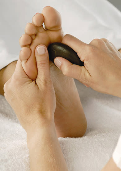 Thai Foot Massage with Back, Head & Shoulder - A complete massage