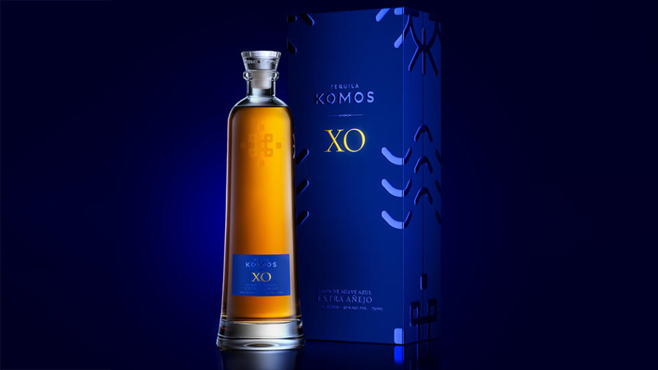 Komos XO