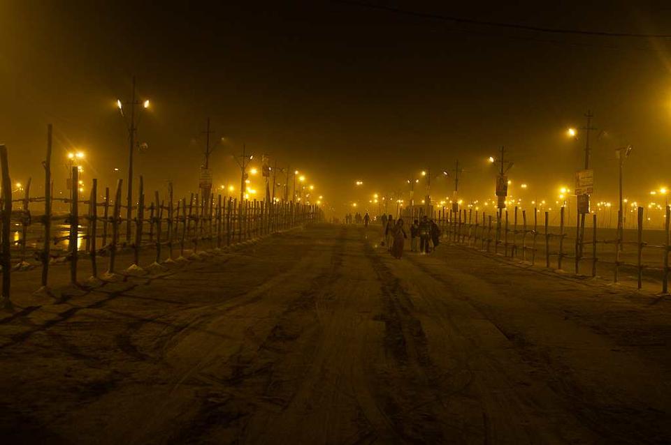 Travel Maha Kumbh Mela Allahabad 2013