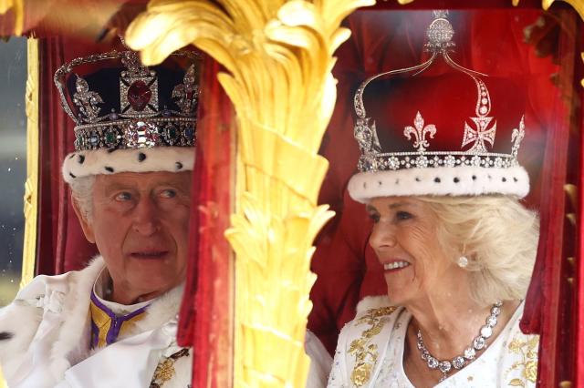 Couronne de la reine Mary pour le couronnement de la reine Camilla - RÊVE  DE BIJOUX HAUTE