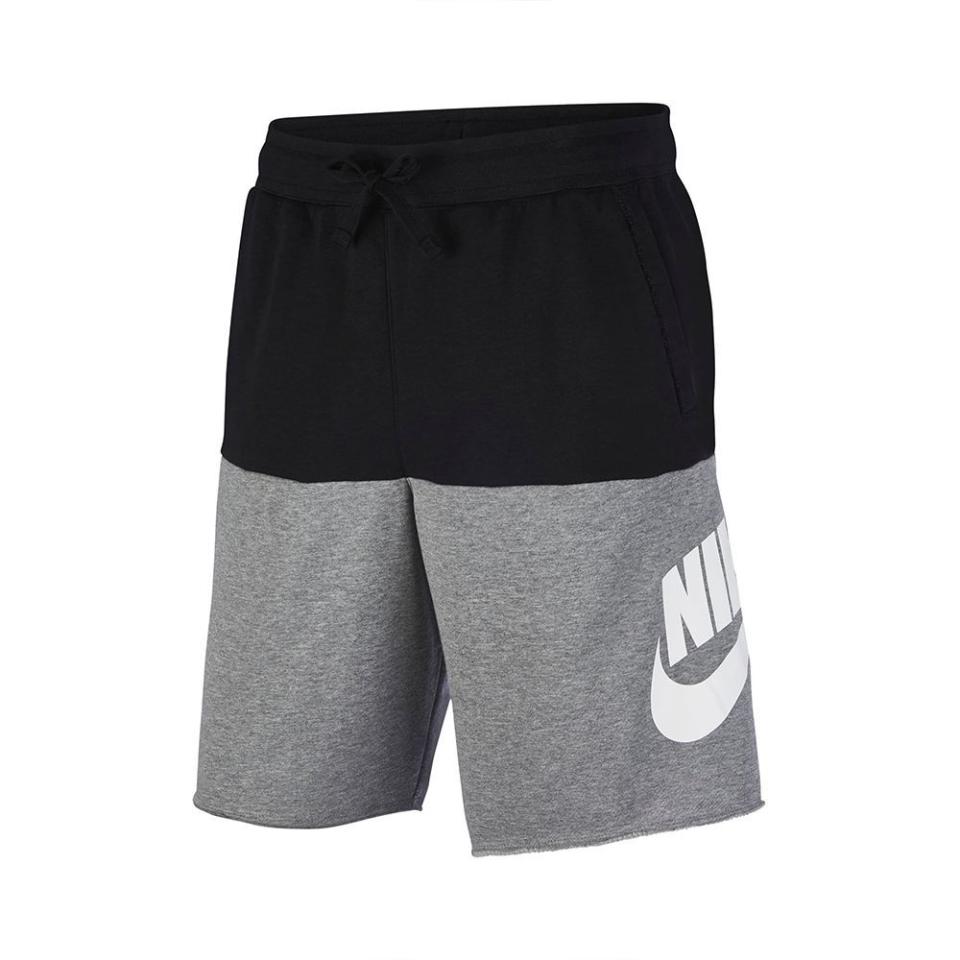 Nike Sportswear Alumni Shorts