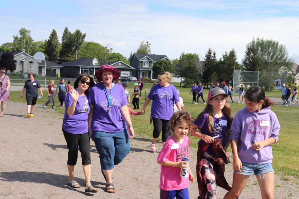 The staff and students of Ben R. McMullin Public School, alongside members of the broader community, take part in a fundraising walk Friday morning to honour the memory of former teacher Jennifer Kelly. Kelly passed away earlier this year following a nine-year battle with the disease. Through this fundraising campaign to commemorate Kelly, the school ended up raising around $4,600 for the Canadian Cancer Society.