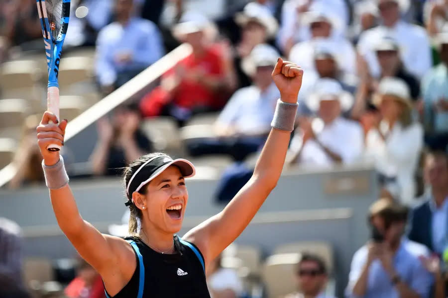 PLATZ 10 - GARBINE MUGURUZA: Insgesamt 5,9 Millionen Dollar kassierte die Spanierin im vergangenen Jahr, obwohl sie in der Weltrangliste bis auf Platz 28 abrutschte. Ihr Preisgeld betrug 2,4 Millionen Dollar