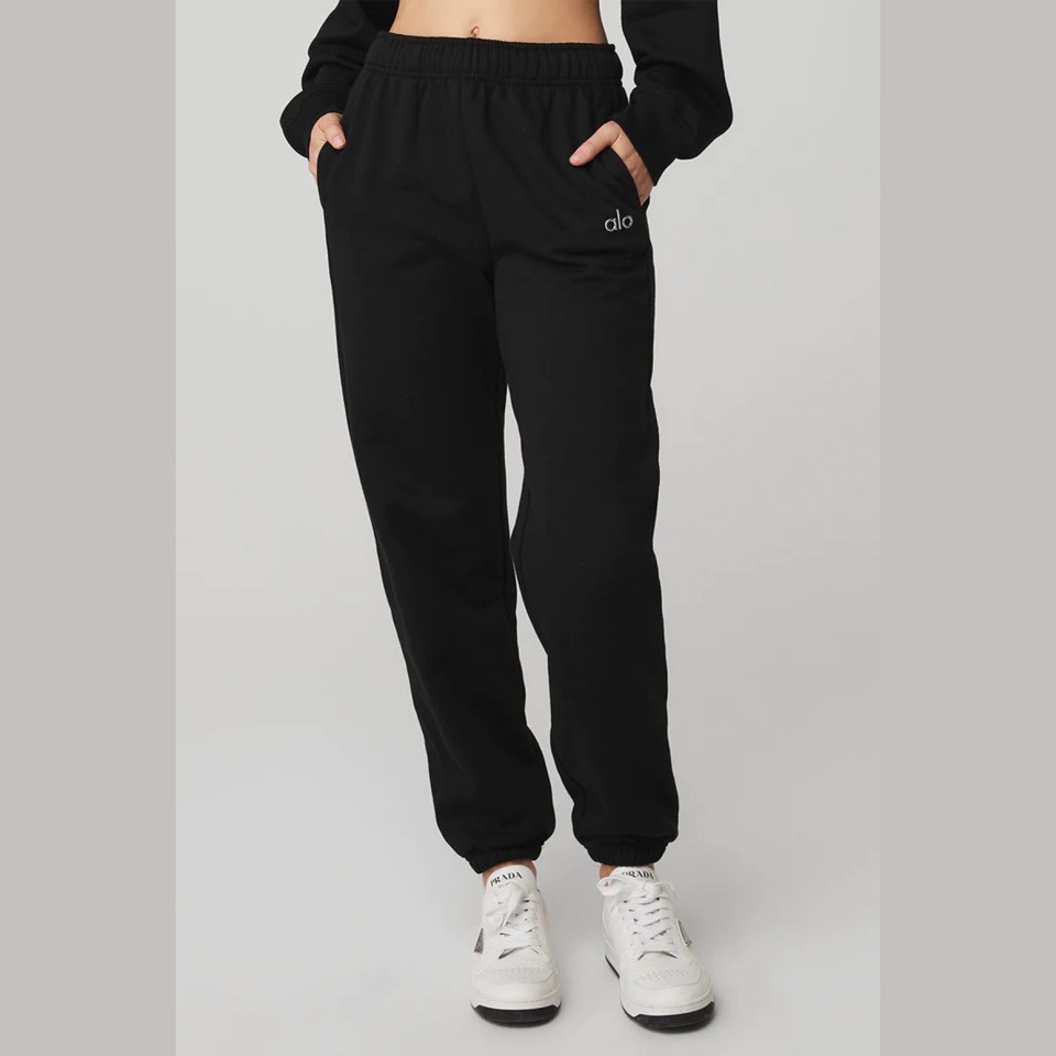 <p><a href="https://go.redirectingat.com?id=74968X1596630&url=https%3A%2F%2Fwww.aloyoga.com%2Fproducts%2Fw5942rg-accolade-sweatpant-black&sref=https%3A%2F%2Fwww.womenshealthmag.com%2Fstyle%2Fg45767101%2Falo-yoga-singles-day-sale-2023%2F" rel="nofollow noopener" target="_blank" data-ylk="slk:Shop Now;elm:context_link;itc:0;sec:content-canvas" class="link ">Shop Now</a></p><p>Accolade Sweatpant</p><p>aloyoga.com</p><p>$82.00</p>