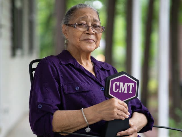 <p>Sean Rayford/2021 CMT Awards/Getty</p> Linda Martell poses with an award for the 2021 CMT Music Awards.