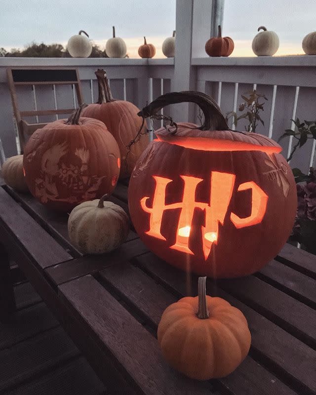 1) Halloween pumpkin ideas: Harry Potter pumpkin