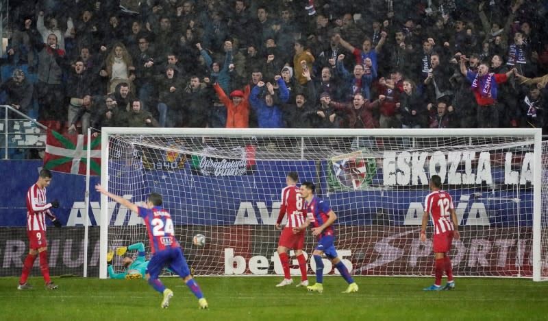 La Liga Santander - Eibar v Atletico Madrid