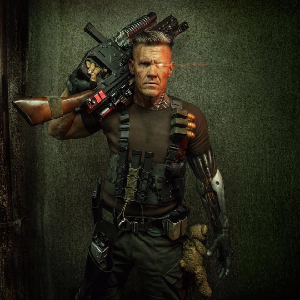 <p>Reynolds followed the Cable close-up with this shot revealing more of Brolin’s costume, including a <a rel="nofollow noopener" href="http://www.hollywoodreporter.com/heat-vision/deadpool-2-why-cable-has-a-bear-first-josh-brolin-photo-1027332" target="_blank" data-ylk="slk:curious Teddy Bear.;elm:context_link;itc:0;sec:content-canvas" class="link ">curious Teddy Bear.</a> (Credit: <a rel="nofollow noopener" href="https://www.instagram.com/p/BXf3bk_jrni/" target="_blank" data-ylk="slk:Ryan Reynolds/Instagram;elm:context_link;itc:0;sec:content-canvas" class="link ">Ryan Reynolds/Instagram</a>) </p>