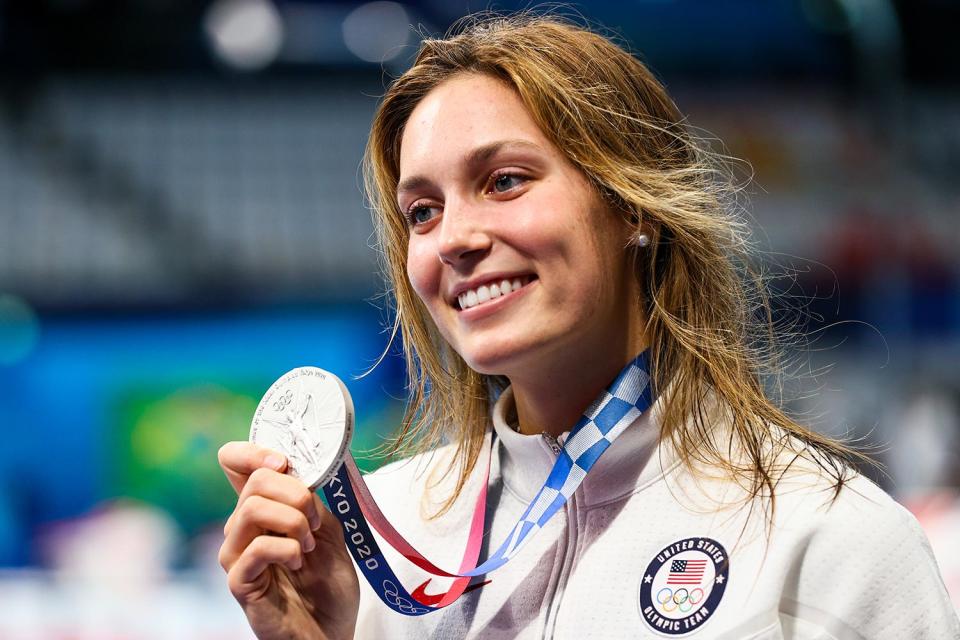 <p>Biography: 19 years old</p> <p>Event: Women's 200m individual medley (swimming)</p> <p>Quote: "That was the goal going in, [teammate Kate Douglass and I] both wanted to medal, I remember looking at the scoreboard seeing 2 and 3, just a moment of pure joy, honestly. And our coach was also sobbing."</p>