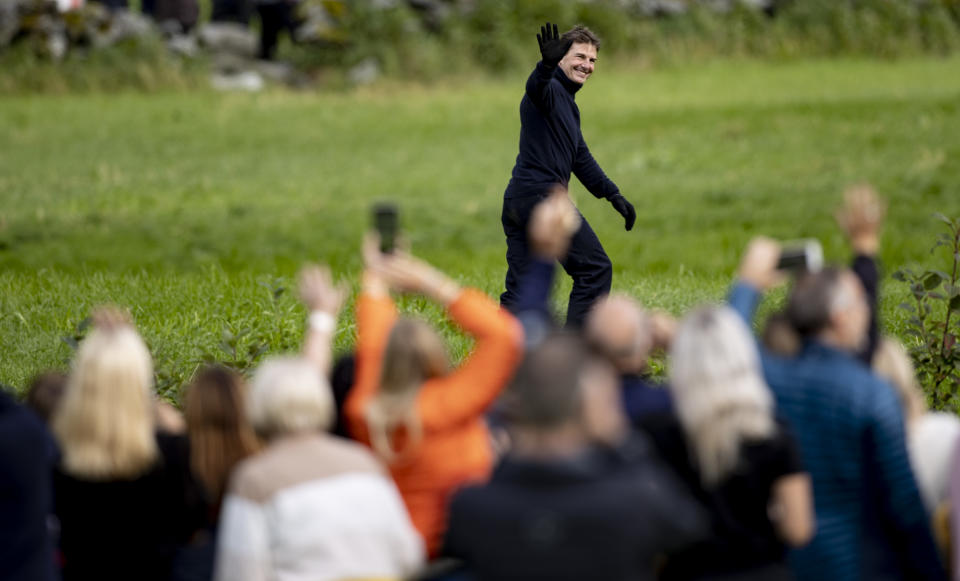 Roma, nella fila per il tampone spunta... Tom Cruise (Photo by GEIR OLSEN/NTB Scanpix via Getty Images)