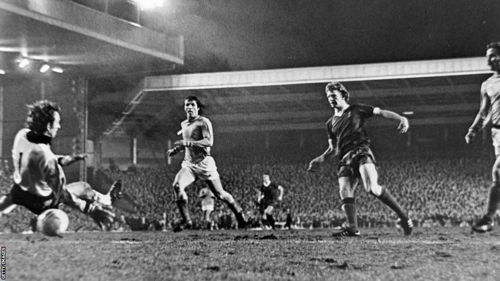 David Fairclough scores Liverpool's winner