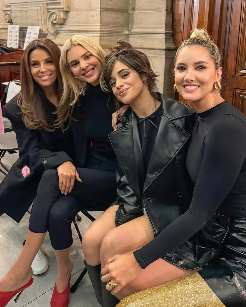 Daniela Álvarez coincidió con estrellas como Camila Cabello, Kendall Jenner y Eva Longoria. 