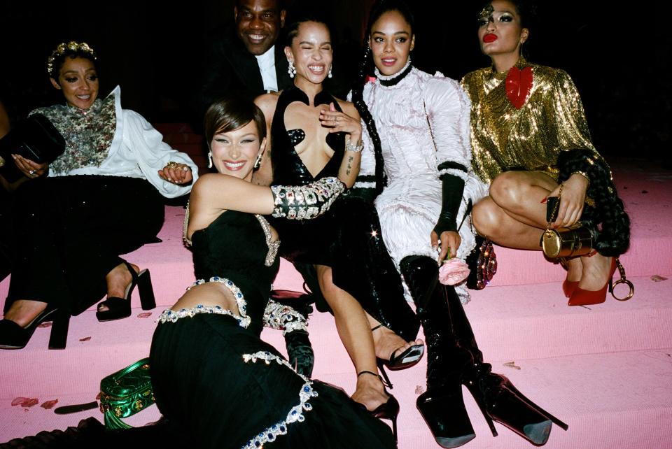 Daniel Arnold’s Spontaneous Snapshots of the Scene at the 2019 Met Gala