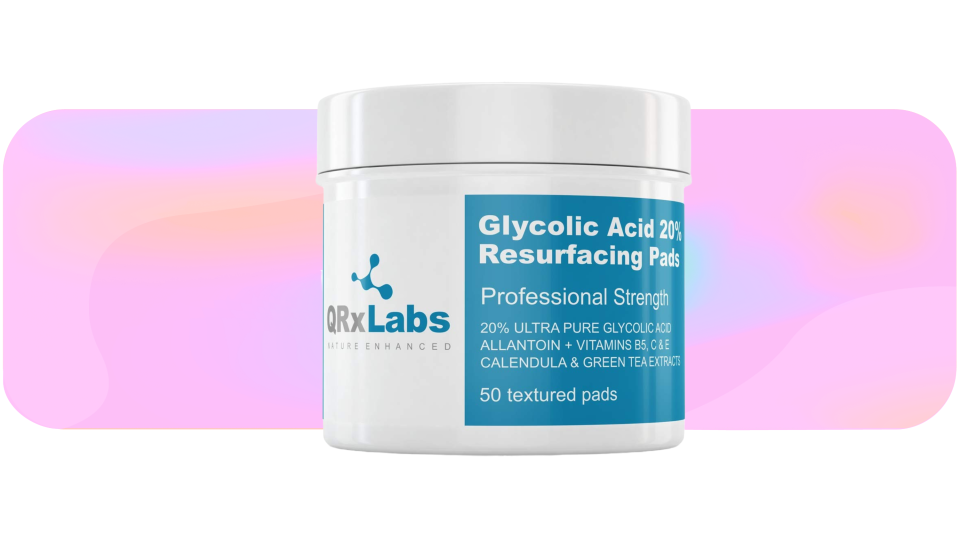 Make way for smooth skin with the QRxLabs Glycolic Acid 20% Resurfacing Pads.