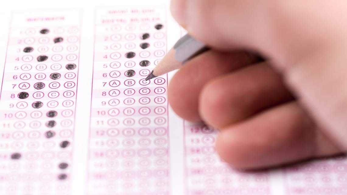 Florida Gov. Ron DeSantis and the College Board, which administers Advanced Placement classes and the annual SAT tests, are feuding over the state’s rejection of a new AP offering on African American Studies.