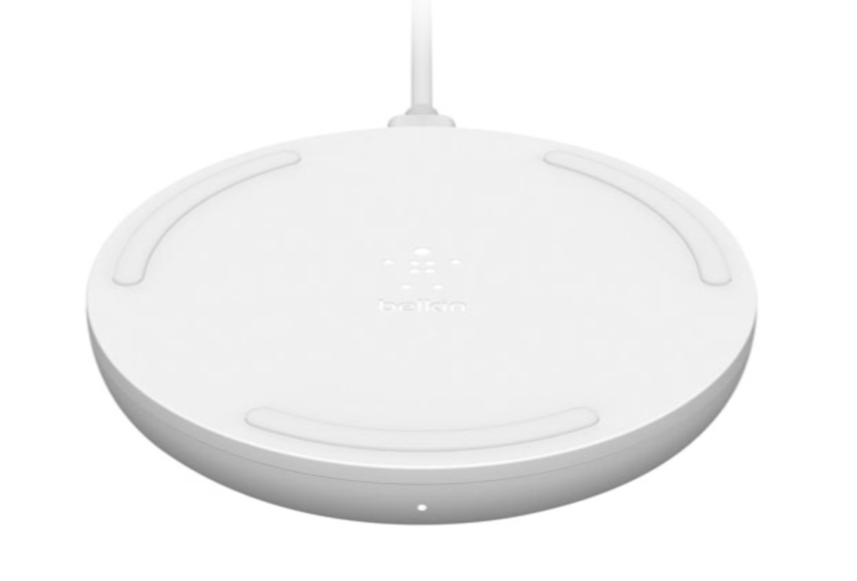 Tapis De Recharge Sans Fil Qi Boost Charge 10 W De Belkin - Blanc (Photo Via Best Buy Canada)