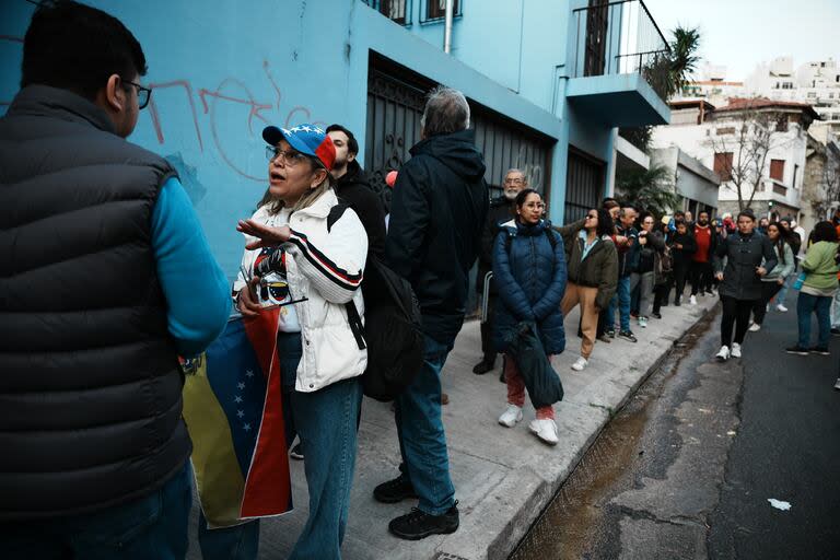 Jornada de elecciones de Venezuela en Argentina.