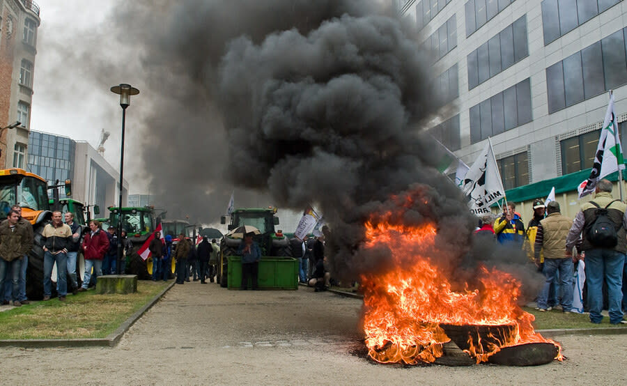歐洲近日因推動新農業改革政策，引發各國農民抗議。（Teemu Mäntynen from Flickr under CC BY-SA 2.0 DEED）