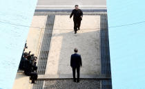 <p>North Korean leader Kim Jong-Un (R) and South Korean President Moon Jae-In (L) announce an agreement after signing a document at the Peace House on Joint Security Area (JSA) on the Demilitarized Zone (DMZ) in the border village of Panmunjom in Paju, South Korea, April 27, 2018. (Photo: Korea Summit Press Pool/EPA-EFE/REX/Shutterstock) </p>