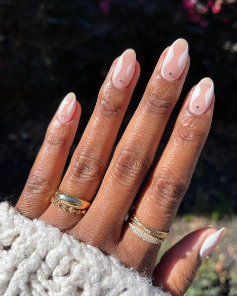 15 Chic Wedding Nail Art Designs Bringing The Romance To Your Fingertips