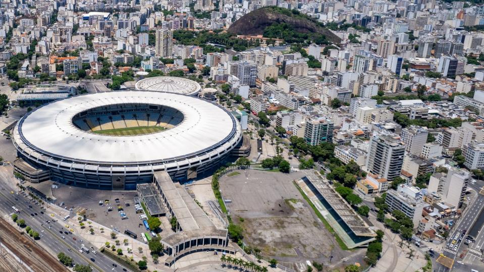 Für die WM 2014 wurde das Maracana in Rio de Janeiro modernisiert, hier wurde Deutschland gegen Argentinien zum vierten Mal Weltmeister. Inzwischen bröckelt wieder der Putz. (Bild: Buda Mendes / Getty Images)