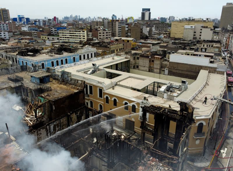 Thousands march on Peru's capital as unrest spreads