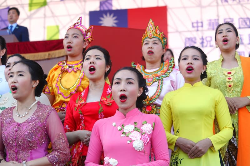 國慶日時東南亞新住民領唱示意圖/取自中央社