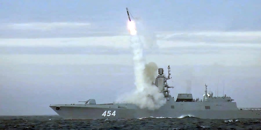 Launch of the Zircon missile from the Russian frigate Admiral Gorshkov