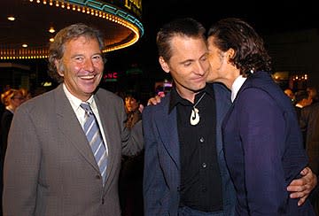 Robert Shaye , Viggo Mortensen and Orlando Bloom at the LA premiere of New Line's The Lord of the Rings: The Return of The King