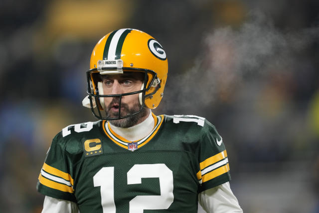 Report: Packers could trade Aaron Rodgers, team 'prefers to move on'